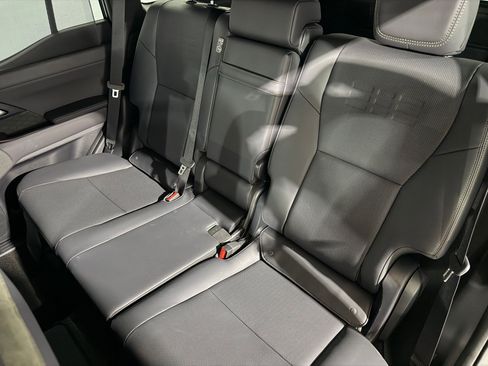 Used 2024 Lexus GX 550 AWD/4WD image 40