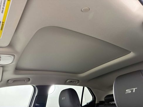 New 2026 Buick Encore GX Sport Touring FWD image 30