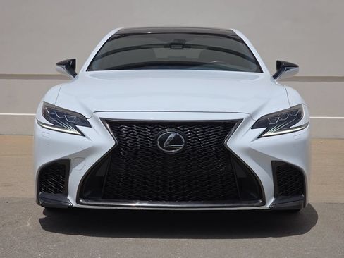 Used 2018 Lexus LS 500 F Sport w/ Accessory Package (Z1) RWD image 7