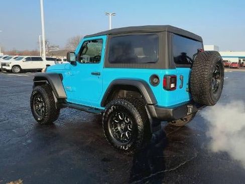 Used 2021 Jeep Wrangler Sport image 5