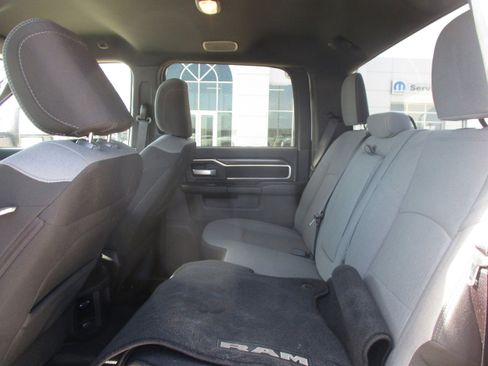 Used 2024 RAM 2500 Big Horn w/ Bed Utility Group image 17