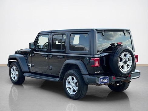 Used 2021 Jeep Wrangler Unlimited Sport image 5