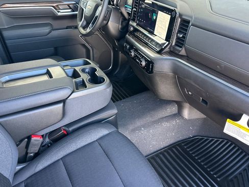 New 2026 Chevrolet Silverado 1500 LT image 14