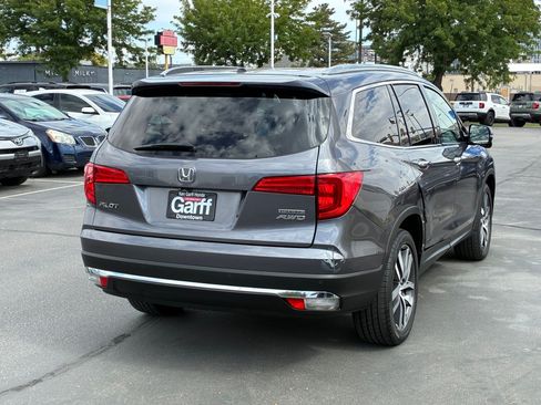 Used 2016 Honda Pilot Touring image 3