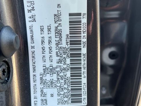Used 2023 Toyota Tacoma SR5 RWD image 11