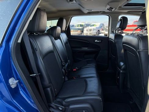 Used 2015 Dodge Journey Crossroad w/ Flexible Seating Group image 22