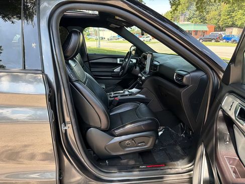 Used 2020 Ford Explorer ST w/ ST Street Pack AWD/4WD image 14