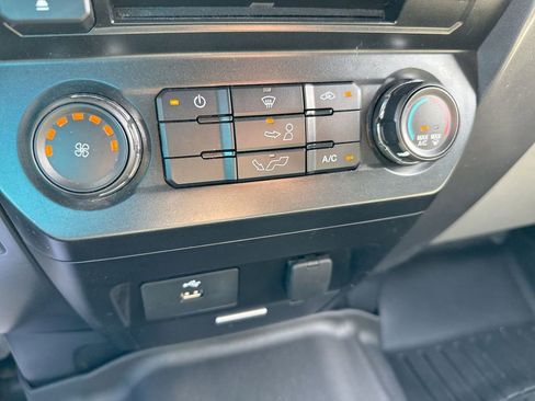 Used 2016 Ford F150 XLT AWD/4WD image 17