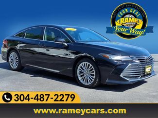 Used 2019 Toyota Avalon Limited w/ Advanced Safety Package FWD video 1