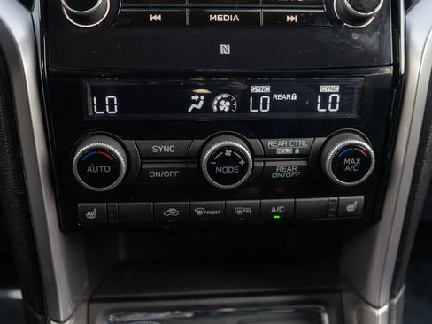 Used 2021 Subaru Ascent Premium w/ Sport Package AWD/4WD image 21