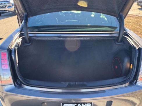 Used 2014 Chrysler 300 S image 10