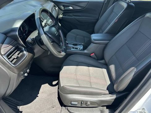Used 2023 Chevrolet Equinox RS FWD image 18