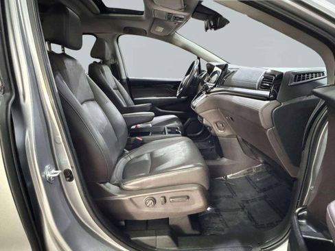 Used 2023 Honda Odyssey Touring image 82