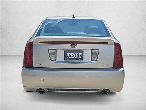 Used 2007 Cadillac STS V RWD image 6