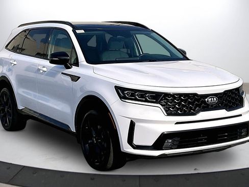 Used 2021 Kia Sorento SX image 2