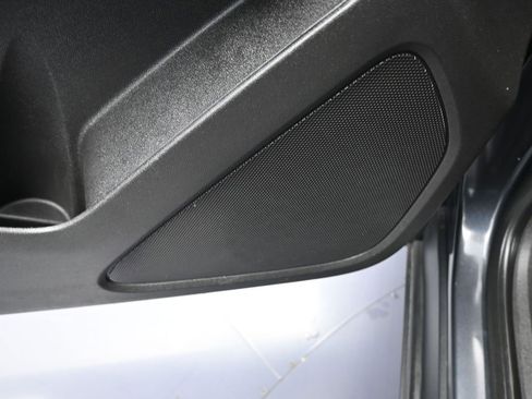 Used 2023 Chevrolet Equinox LT image 14