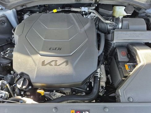 New 2025 Kia Telluride S image 18