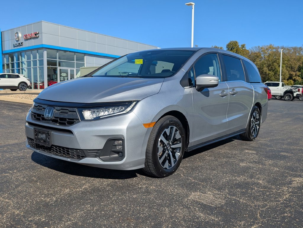 Used 2025 Honda Odyssey EX-L image 3