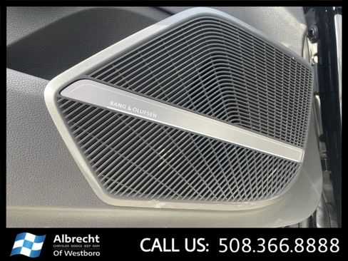 Used 2022 Audi Q5 2.0T Prestige image 33