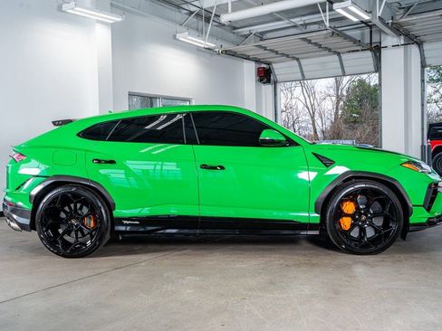 Used 2023 Lamborghini Urus Performante image 5