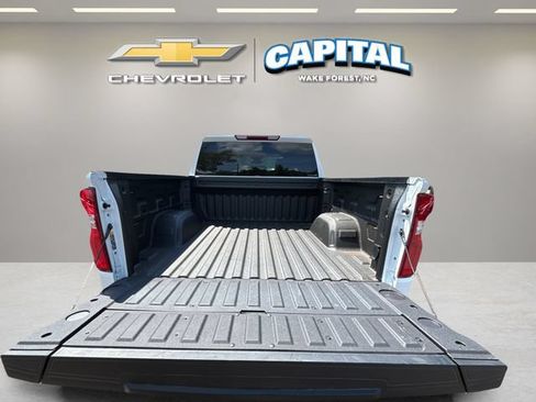 Used 2026 Chevrolet Silverado 1500 LT Trail Boss w/ LPO, Dark Essentials Package AWD/4WD image 33