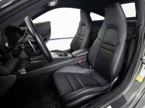 Certified 2022 Porsche 911 Carrera image 5