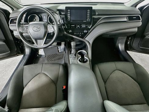 Used 2022 Toyota Camry LE FWD image 18
