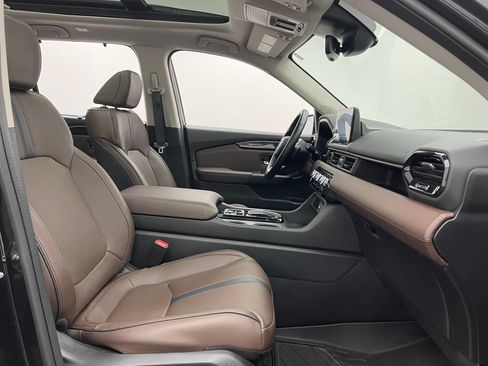 Used 2023 Honda Pilot Elite image 35