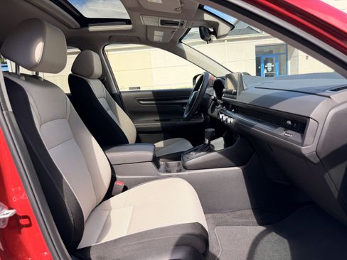 Certified 2024 Honda CR-V EX image 13