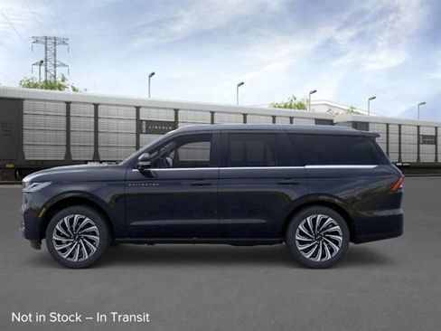 New 2026 Lincoln Navigator Black Label image 3