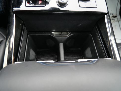 Used 2023 Land Rover Range Rover Sport SE Dynamic AWD/4WD image 19