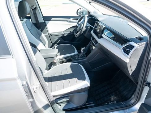 New 2026 Volkswagen Taos SE FWD image 41