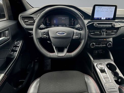 Used 2025 Ford Escape ST-Line AWD/4WD image 9