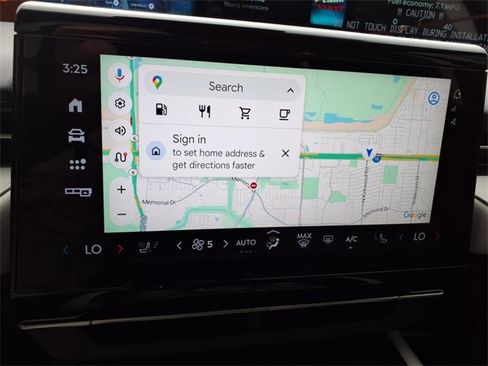 New 2025 Lincoln Nautilus Premier image 14