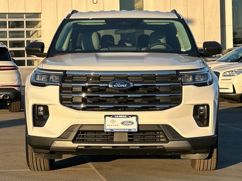 New 2025 Ford Explorer Active w/ Active Comfort Package image 5