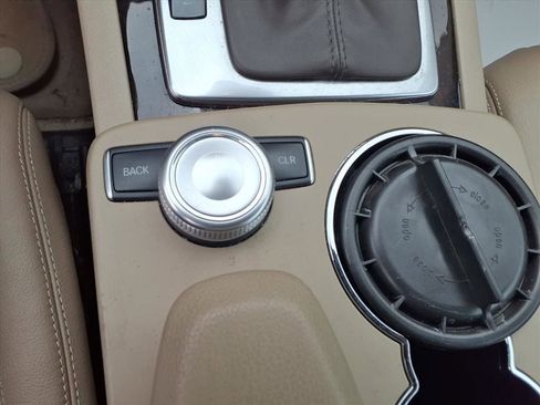 Used 2011 Mercedes-Benz E 350 Cabriolet image 14