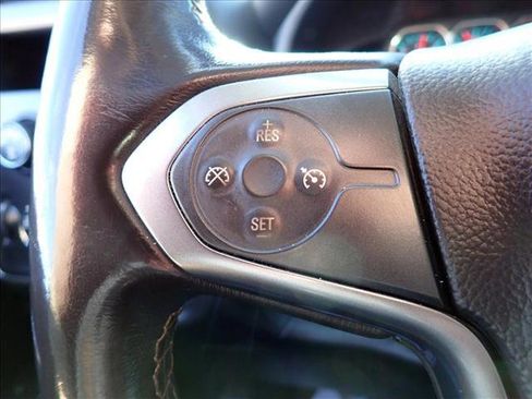 Used 2018 Chevrolet Silverado 1500 LT w/ Trailering Package image 18