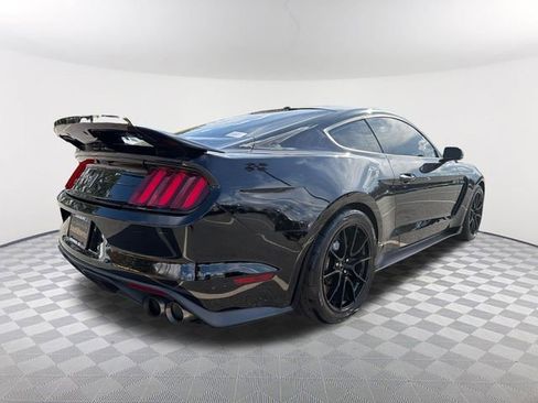 Used 2019 Ford Mustang Shelby GT350 w/ Technology Package image 5