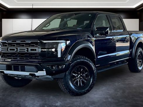 Used 2025 Ford F150 Raptor AWD/4WD image 3