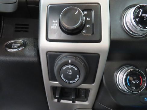 Used 2020 Ford F150 Lariat w/ Equipment Group 502A Luxury AWD/4WD image 60