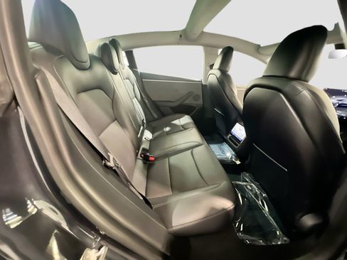 Used 2024 Tesla Model 3 Standard Range RWD image 21