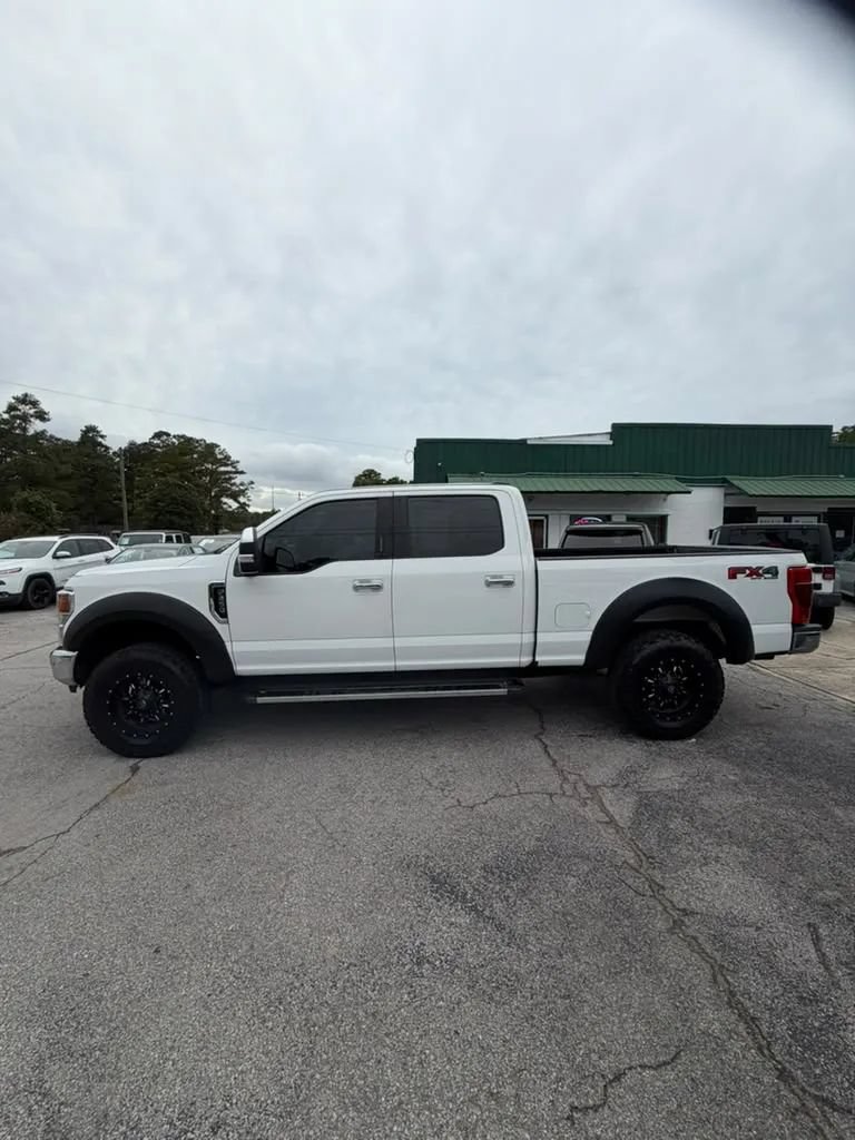 Used 2021 Ford F250 XLT w/ XLT Premium Package AWD/4WD image 3