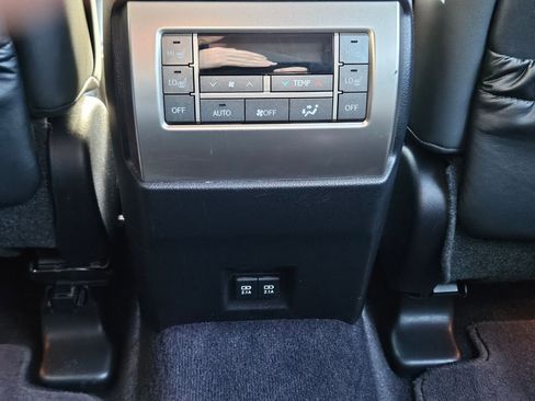 Used 2021 Lexus GX 460 Premium image 28