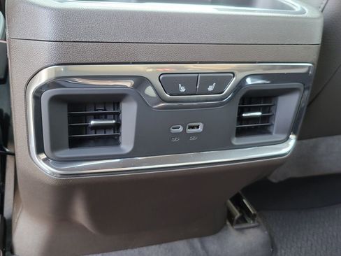 New 2025 GMC Sierra 2500 Denali w/ Denali Reserve Package image 37