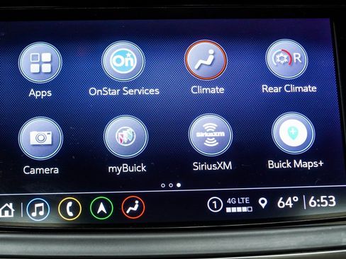 Used 2023 Buick Enclave Avenir image 23