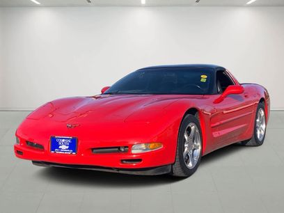 Used 1999 Chevrolet Corvette Coupe w/ Roof Pkg