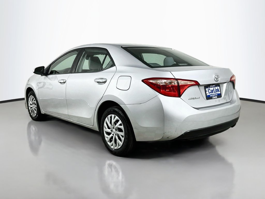 Used 2018 Toyota Corolla LE FWD image 5