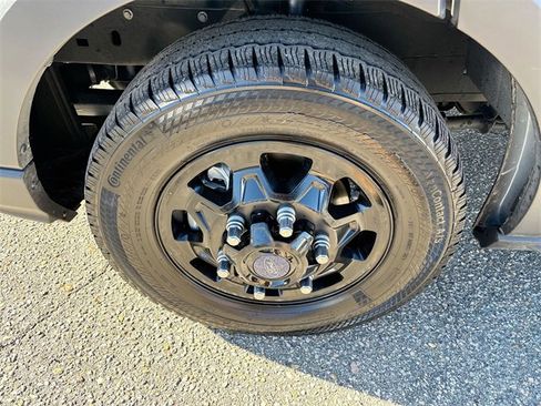Used 2024 Ford Transit 250 Low Roof AWD w/ Load Area Protection Package image 12