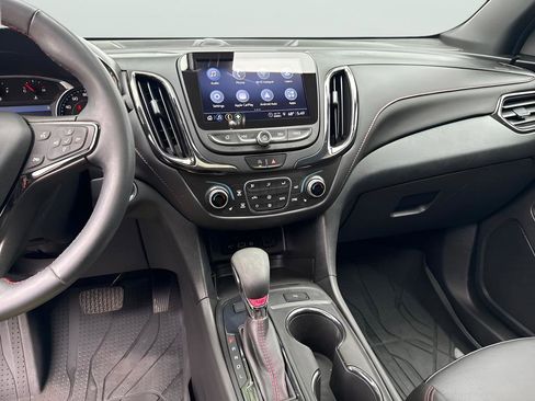 Used 2023 Chevrolet Equinox RS w/ RS Leather Package AWD/4WD image 25