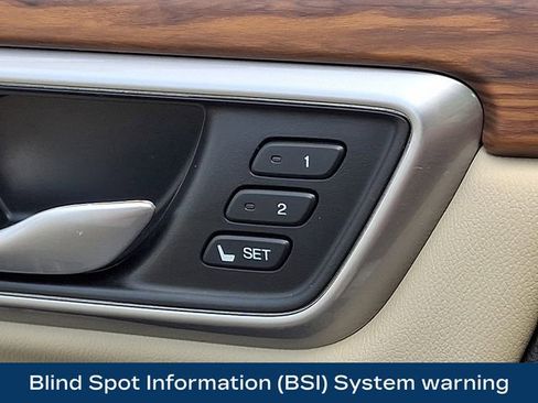Used 2022 Honda CR-V Touring image 15